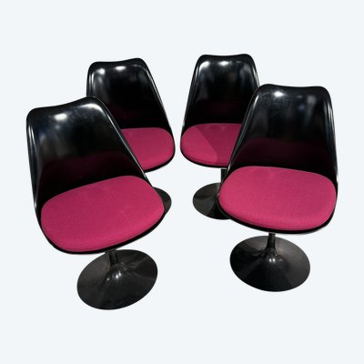 Knoll Studio 4 swivel chairs Eero Saarinen 1956