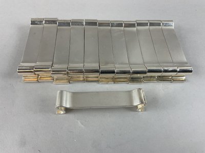 Douze porte couteaux modèle arabesque Christofle