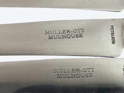 Set of 12 cheese knives, Filey model