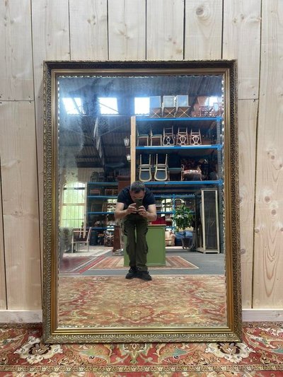 Miroir en bois doré de style Empire 