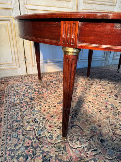 Grande table de salle à manger d époque Louis XVI en acajou 18 eme 