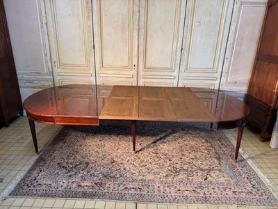 Grande table de salle à manger d époque Louis XVI en acajou 18 eme 
