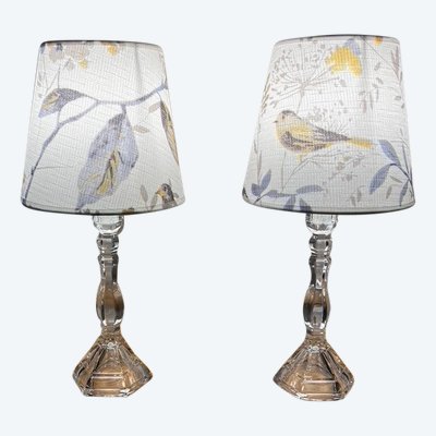 PAIR OF CANDLE HOLDERS in cut crystal.