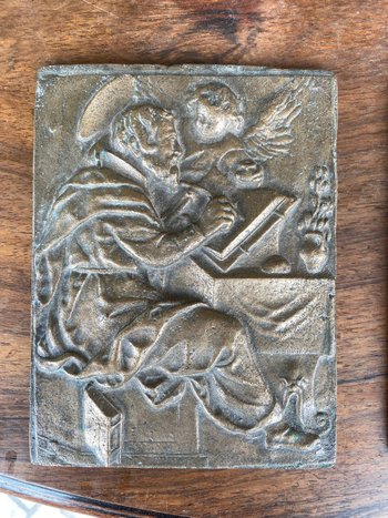 Two decorative plaques representing the two evangelists Saint Matthew and Saint John