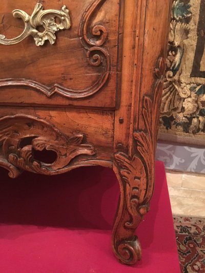 Cassettone di Nîmes del XVIII secolo, periodo Luigi XV