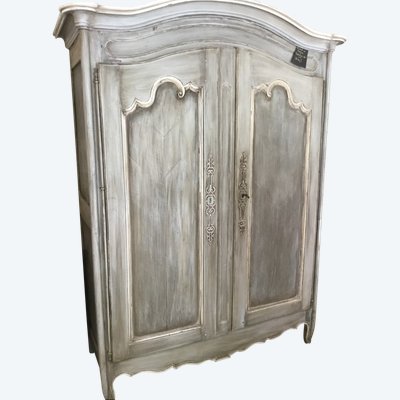 Kleiner Schrank 18. Rechampi