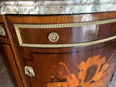 Kleine Kommode Halbmond Epoche Louis XVI