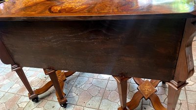 Mazarin Schreibtisch In Nussbaum Und Ahorn