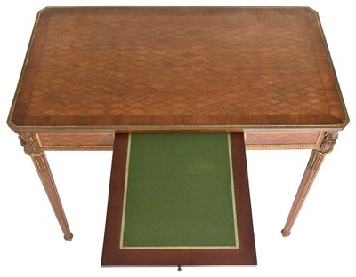 Table bureau de style Louis XVI 