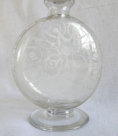 Baccarat - Michelangelo crystal liqueur decanter mounted in solid silver, Minerve hallmark