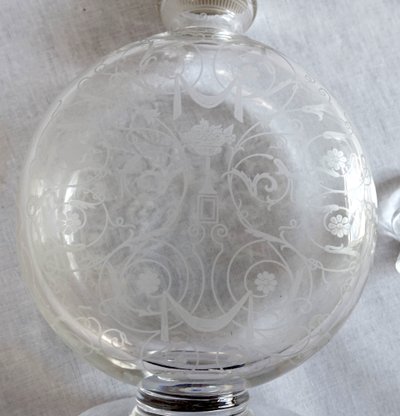 Baccarat - Michelangelo crystal liqueur decanter mounted in solid silver, Minerve hallmark