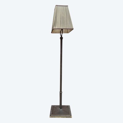 Lampade da terra, base in metallo a sezione quadrata