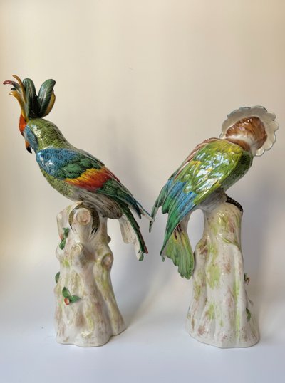 Pair of perched parrots in Paris porcelain (Bourdois & Bloch) H36