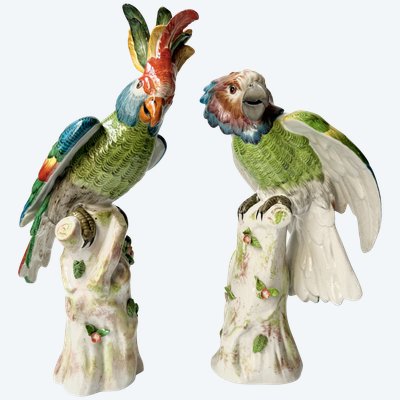 Pair of perched parrots in Paris porcelain (Bourdois & Bloch) H36