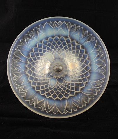 Opalescent glass bowl on chrome-plated metal pedestal circa 1930