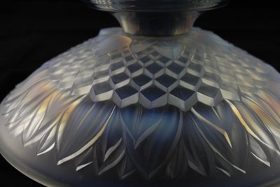 Opalescent glass bowl on chrome-plated metal pedestal circa 1930