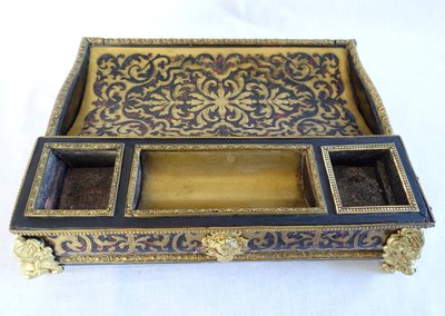 Large Napoleon III inkwell in the Louis XIV style, Boulle marquetry desk set