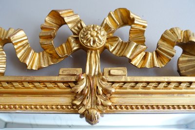 Miroir de cheminée / à suspendre, style Louis XVI, bois doré - 79cm x 150cm