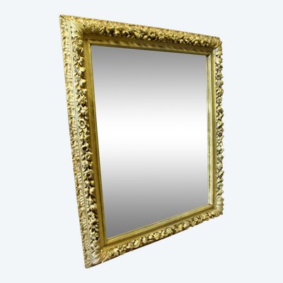 Important Miroir Louis XIV Richement Sculpté De Fleurs En Bois Doré