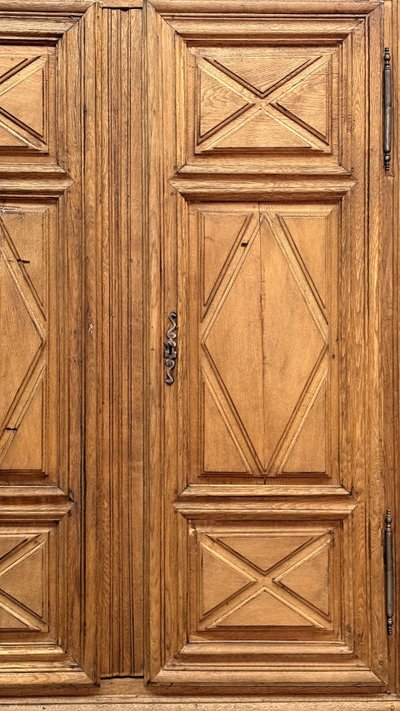Armadio in Rovere 1700