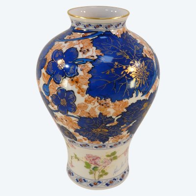 HAVILAND Vase in LIMOGES porcelain model DAMMOUSE