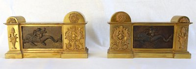 Paire de chenets, feux en bronze doré, époque Empire Restauration