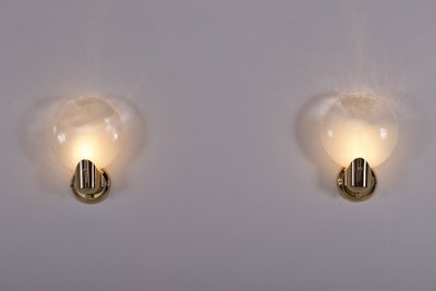 Paire d’Appliques Lenticulaire en Verre Opalescent