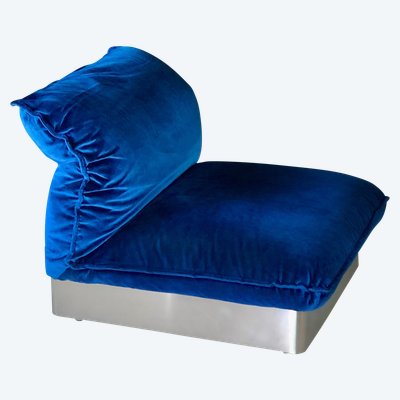 Chauffeuse en inox et tissu velours bleu roy dans le style de François Monnet, France années 70