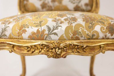 Fauteuil de style Louis XV, avec son dossier à la reine. Époque 1900-1950. LS5602435?M