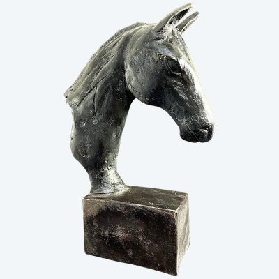 France, Ravissant Bronze Figurant Une Tête De Cheval, 1970.
