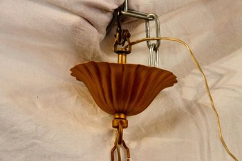 Kronleuchter mit blauen Papillen aus Glas und Opalglas, 20. Jahrhundert