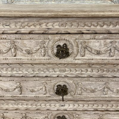 Petite commode Louis XVI 