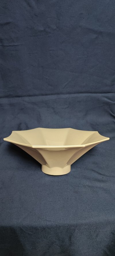 Jean LUCE .fruit bowl.earthenware signed.