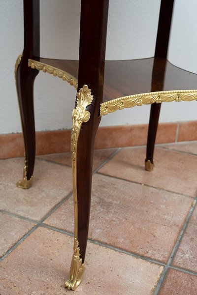 Table ancienne Napoléon III, France, XIXe siècle.