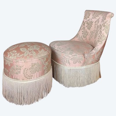 Ensemble fauteuil et pouf Louis XV, tissu damassé rose ancien
