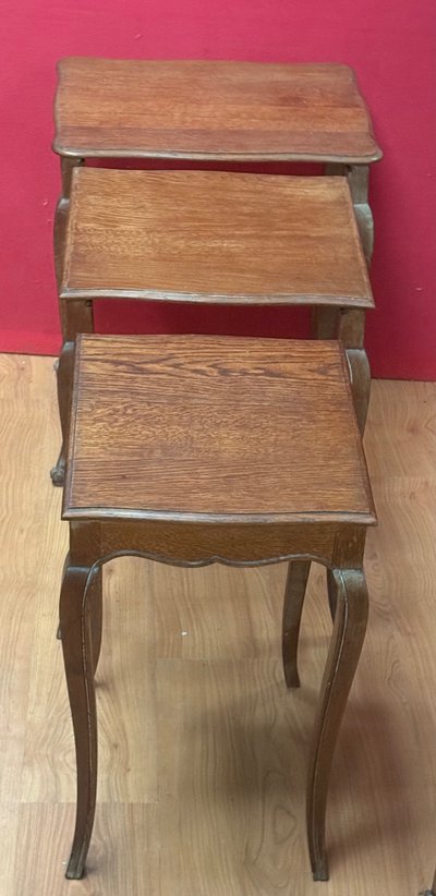 3 tables gigognes