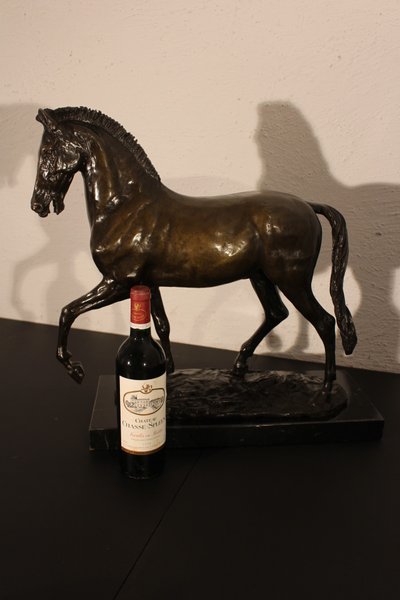  Cavallo di bronzo del XIX secolo