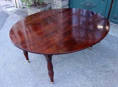 Importante table de banquet Empire en acajou, 6 mètres