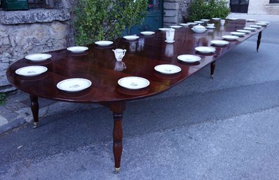 Importante table de banquet Empire en acajou, 6 mètres