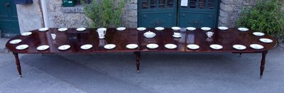 Importante table de banquet Empire en acajou, 6 mètres