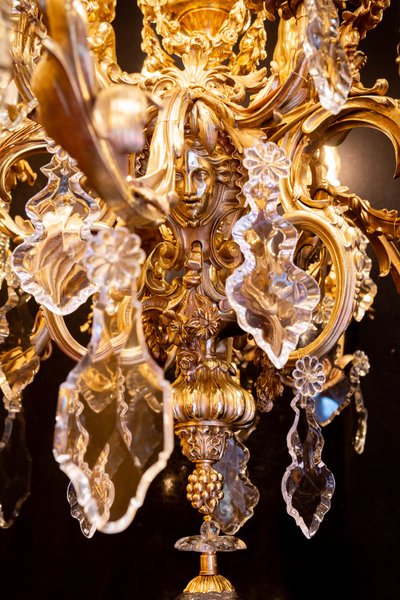 Victor Raulin (1867-1925) and Baccarat Lustre aux Amours in Chiseled and Gilded Bronze, Louis XV Sty