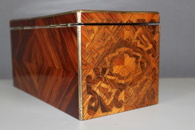 Tea box by Tahan in marquetry XIX