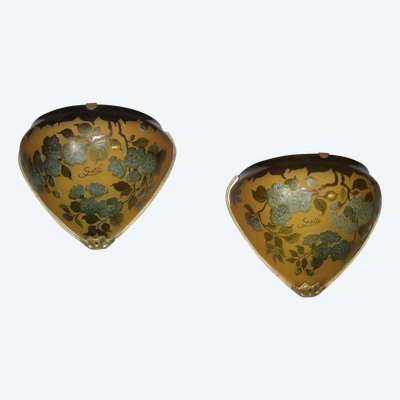 Pair of Gallé Tip sconces decorated with flowers and leaves