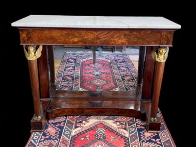 CONSOLE DI EPOCA IMPERO IMPIALLACCIATA IN MOGANO E BRONZO DORATO CON PIANO IN MARMO