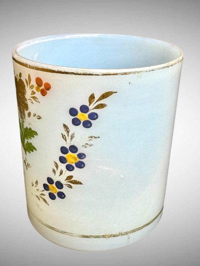 Jean-Baptiste Desvignes, Becher Aus Opalinum Mit Blumendekor