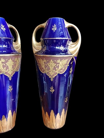 Paire grands vases anciens bleu de Tours Manufacture Jaget et Pinon 