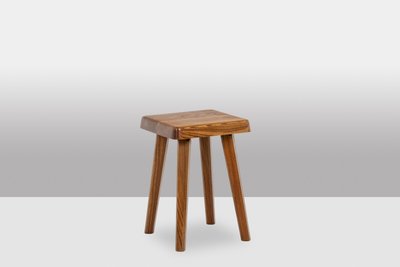 Pierre Chapo. Pair of stools in natural blond elm. Circa 1970. LS6494509P