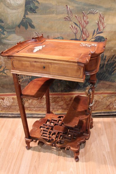 Table d'Appoint, Travailleuse Japonisant Dans Le Style De Viardot