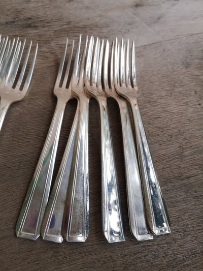 12 art deco silver-plated dessert forks Felix Frères silverware