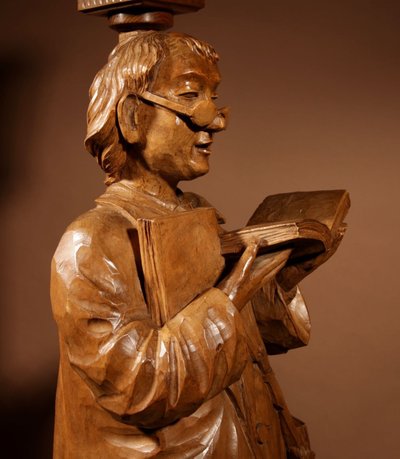 An amusing sculpture of a Ukrainian bibliophile/bookworm.
